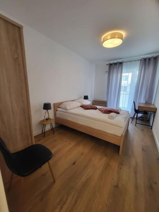 Ferienwohnung Duzy Apartament W Centrum - 3 Pokoje - Garaz Breslau Exterior foto
