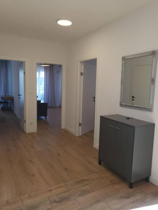Ferienwohnung Duzy Apartament W Centrum - 3 Pokoje - Garaz Breslau Exterior foto